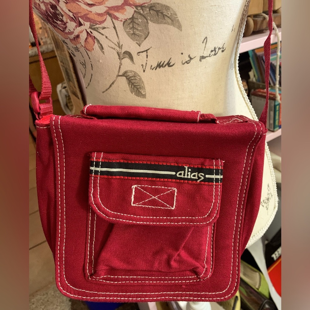 Small canvas handbag.
